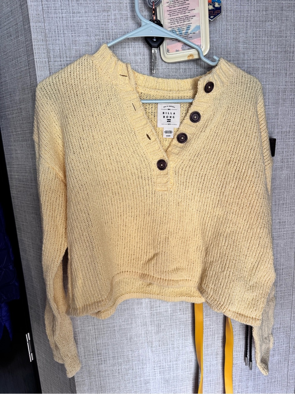 Billabong cropped sweater